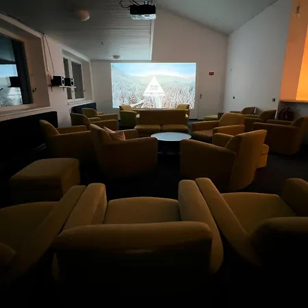 霍尔尼普拉姆酒店 酒店 Špindlerŭv Mlýn