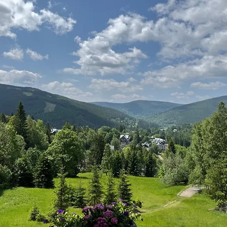 霍尔尼普拉姆酒店