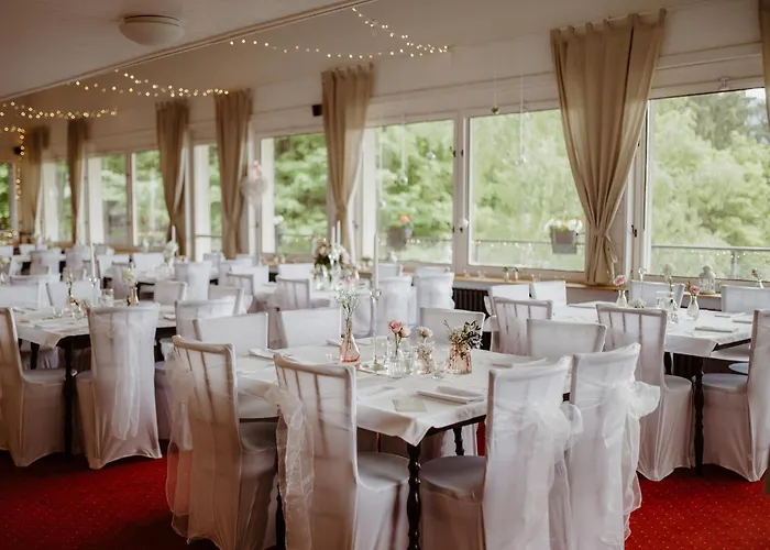 Horni Pramen מלון 2*